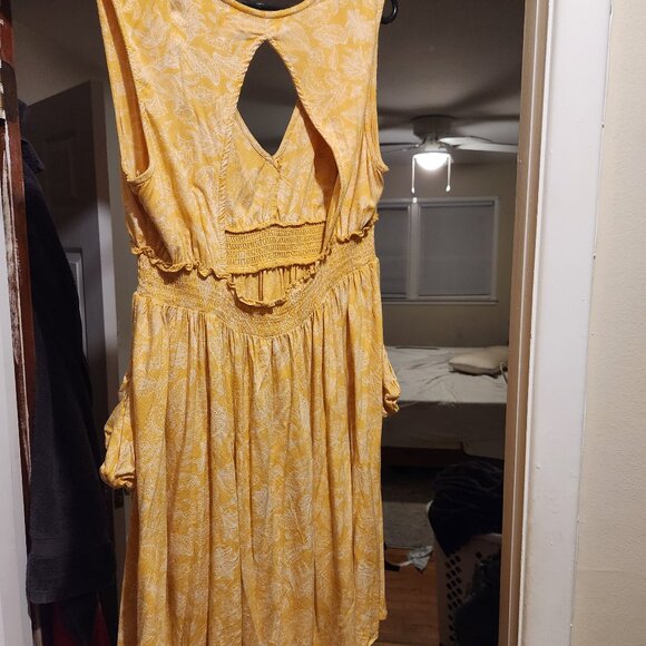 Roxy L Yellow Sundress - Picture 1 of 4